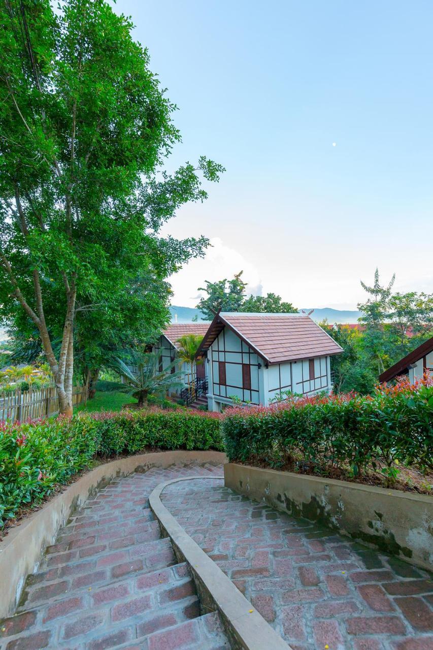Pou Villa Luang Namtha Exterior photo